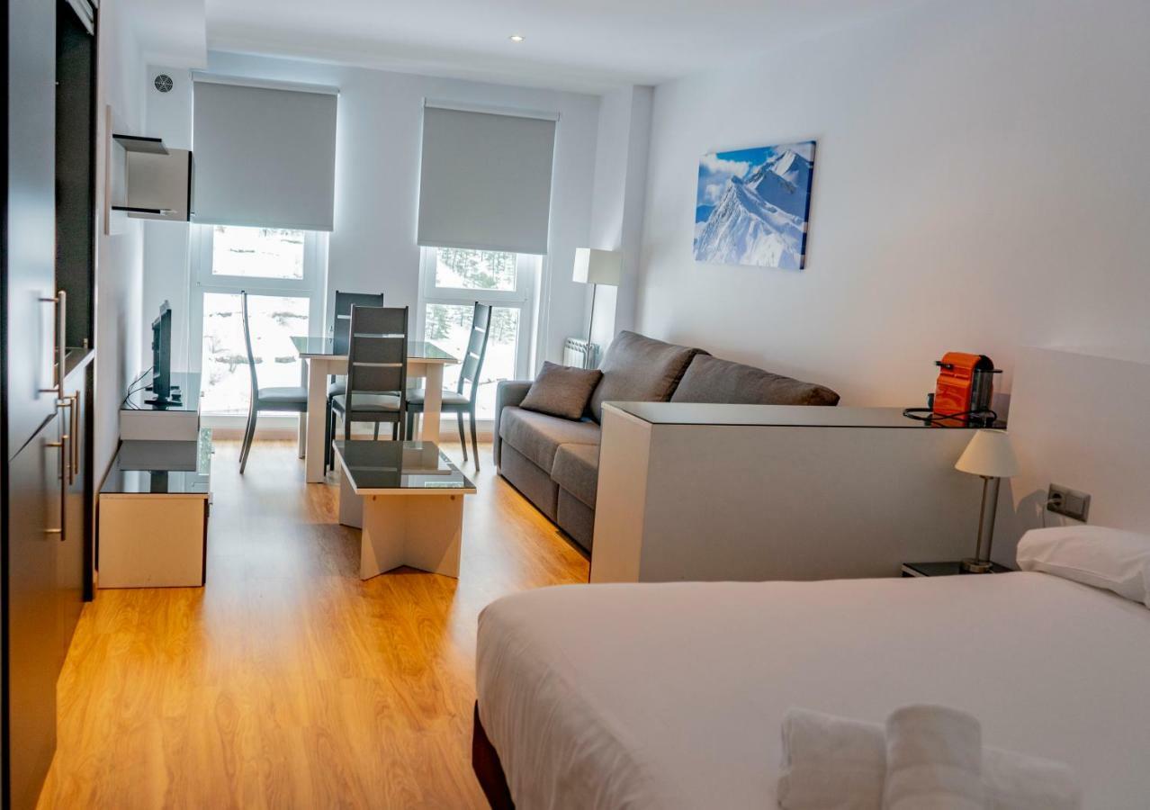 Luxury The Lodge Arinsal Ribasol Park Bagian luar foto