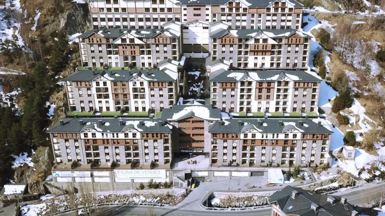 Luxury The Lodge Arinsal Ribasol Park Bagian luar foto